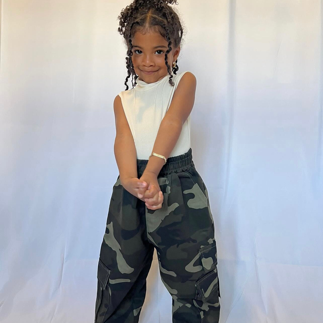 Nyla Cargos